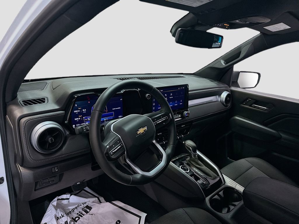 New 2024 Chevrolet Colorado LT w/ LT Convenience Package II image 10