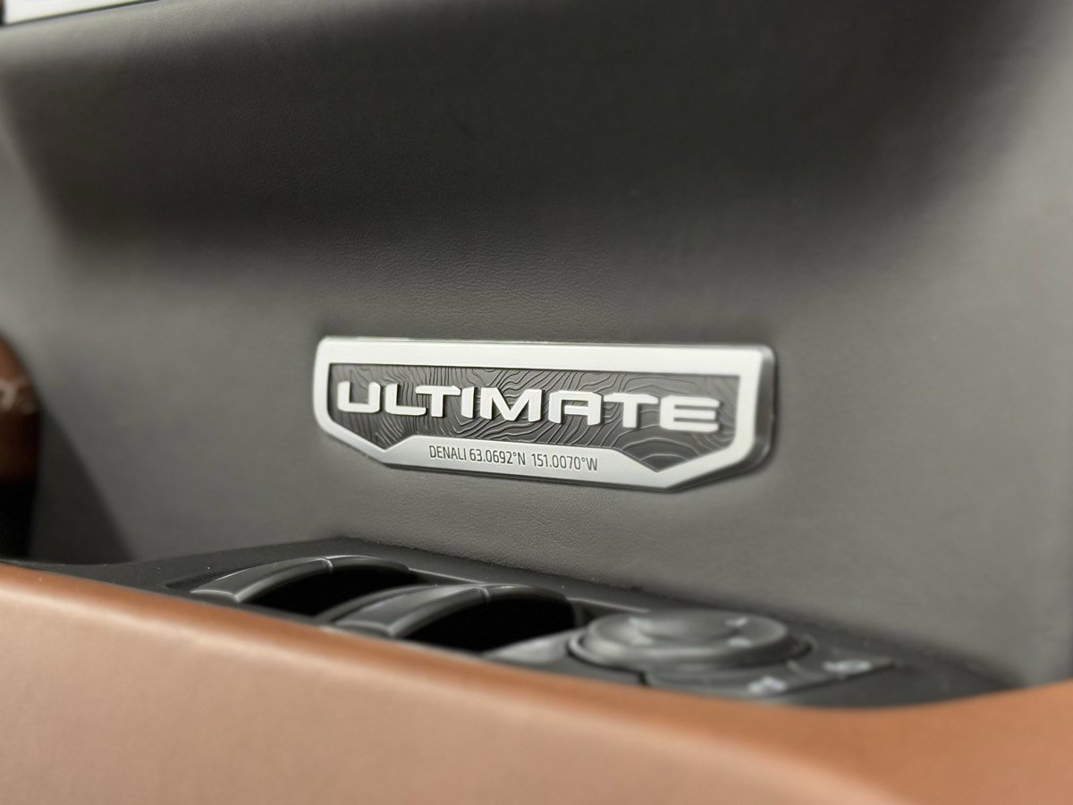 Used 2024 GMC Sierra 1500 Denali Ultimate image 14