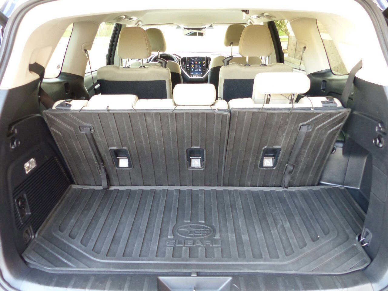 Used 2023 Subaru Ascent Premium w/ Convenience Package AWD/4WD image 27
