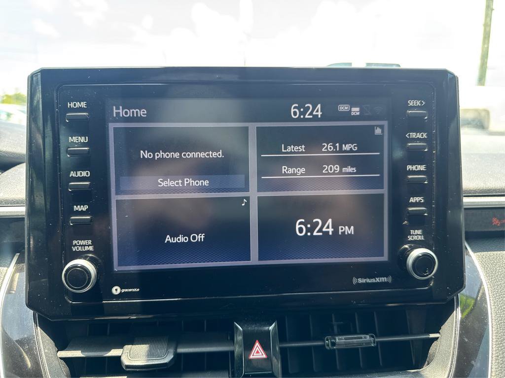Used 2022 Toyota Corolla LE FWD image 11