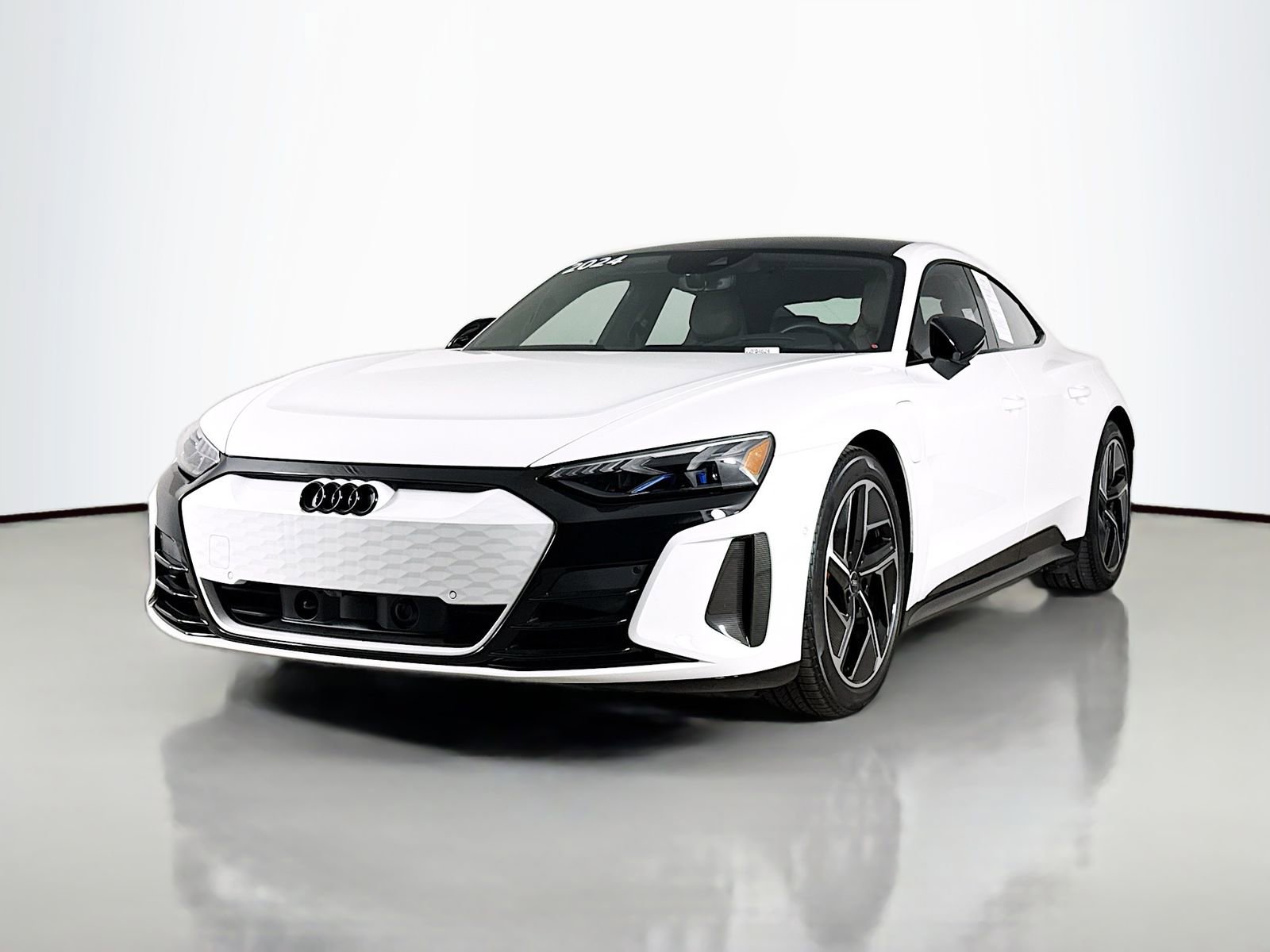 Used 2024 Audi RS e-tron GT w/ Carbon Performance Package image 3