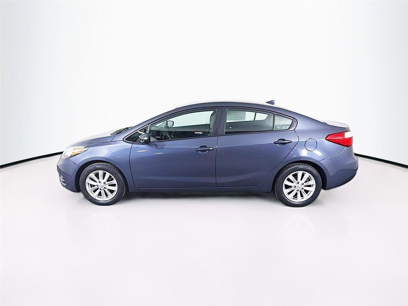 Used 2014 Kia Forte LX w/ Popular Package image 4