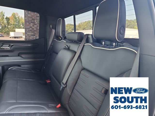 Used 2024 GMC Sierra 1500 AT4X image 33