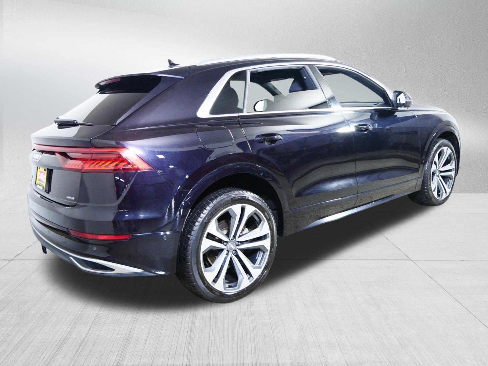 Used 2019 Audi Q8 Prestige AWD/4WD image 7