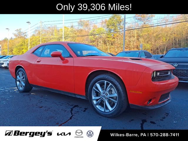Used 2022 Dodge Challenger SXT