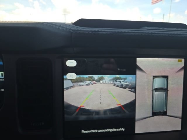 Used 2025 Ford Bronco Outer Banks AWD/4WD image 18