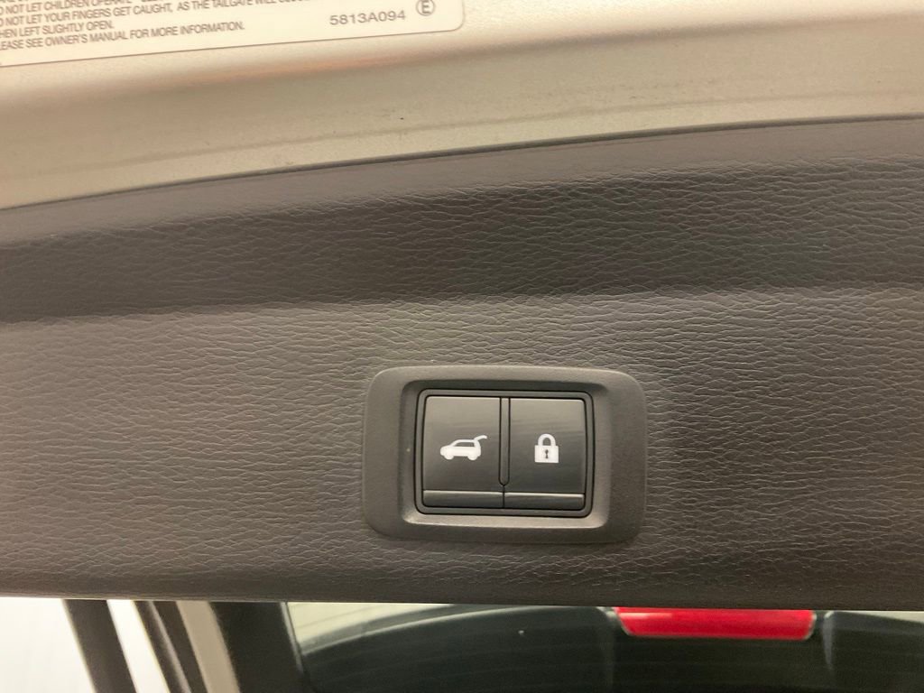 Used 2022 Mitsubishi Outlander SEL AWD/4WD image 34