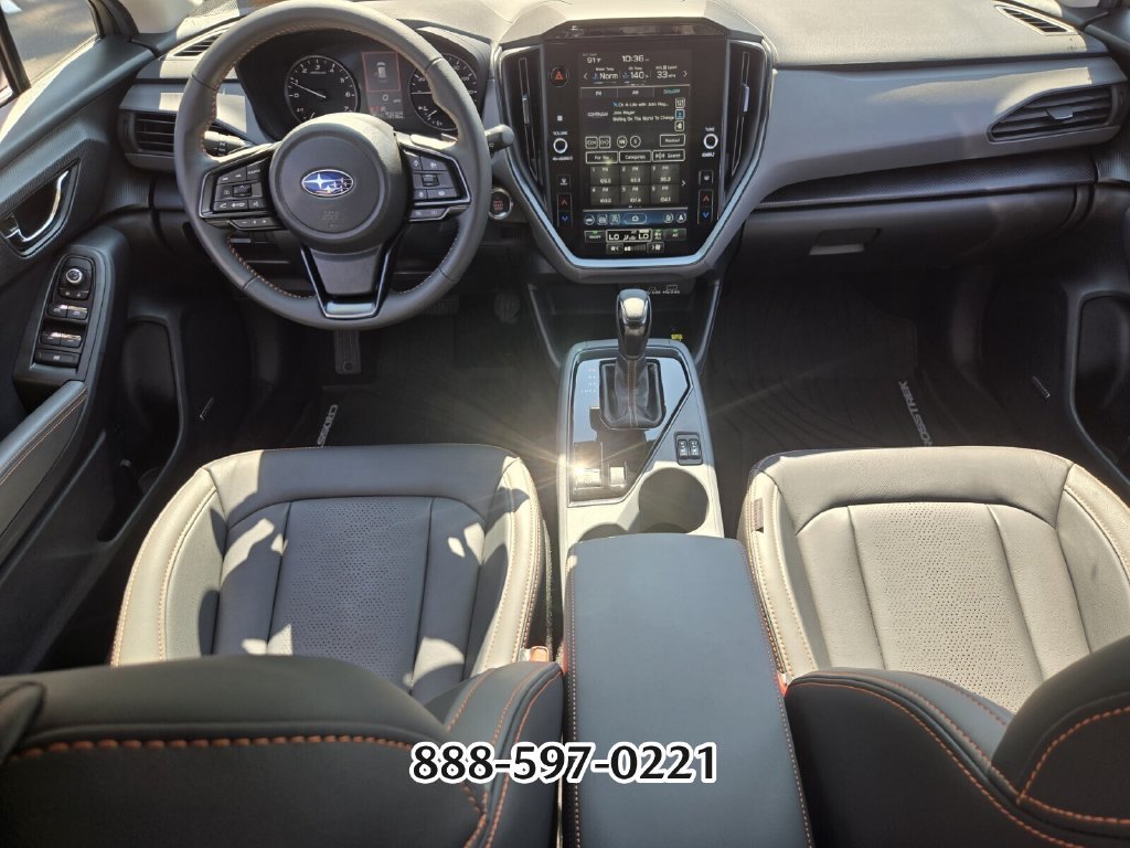 Used 2025 Subaru Crosstrek 2.5i Limited AWD/4WD image 14