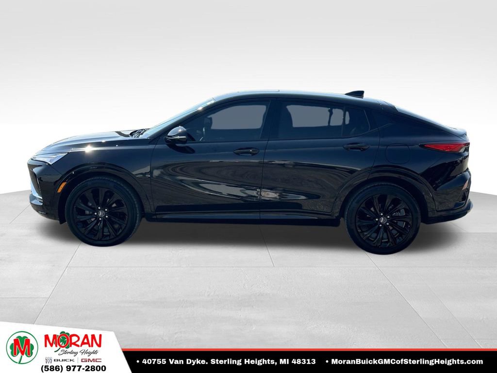 Certified 2024 Buick Envista Sport Touring w/ Convenience I Package image 2