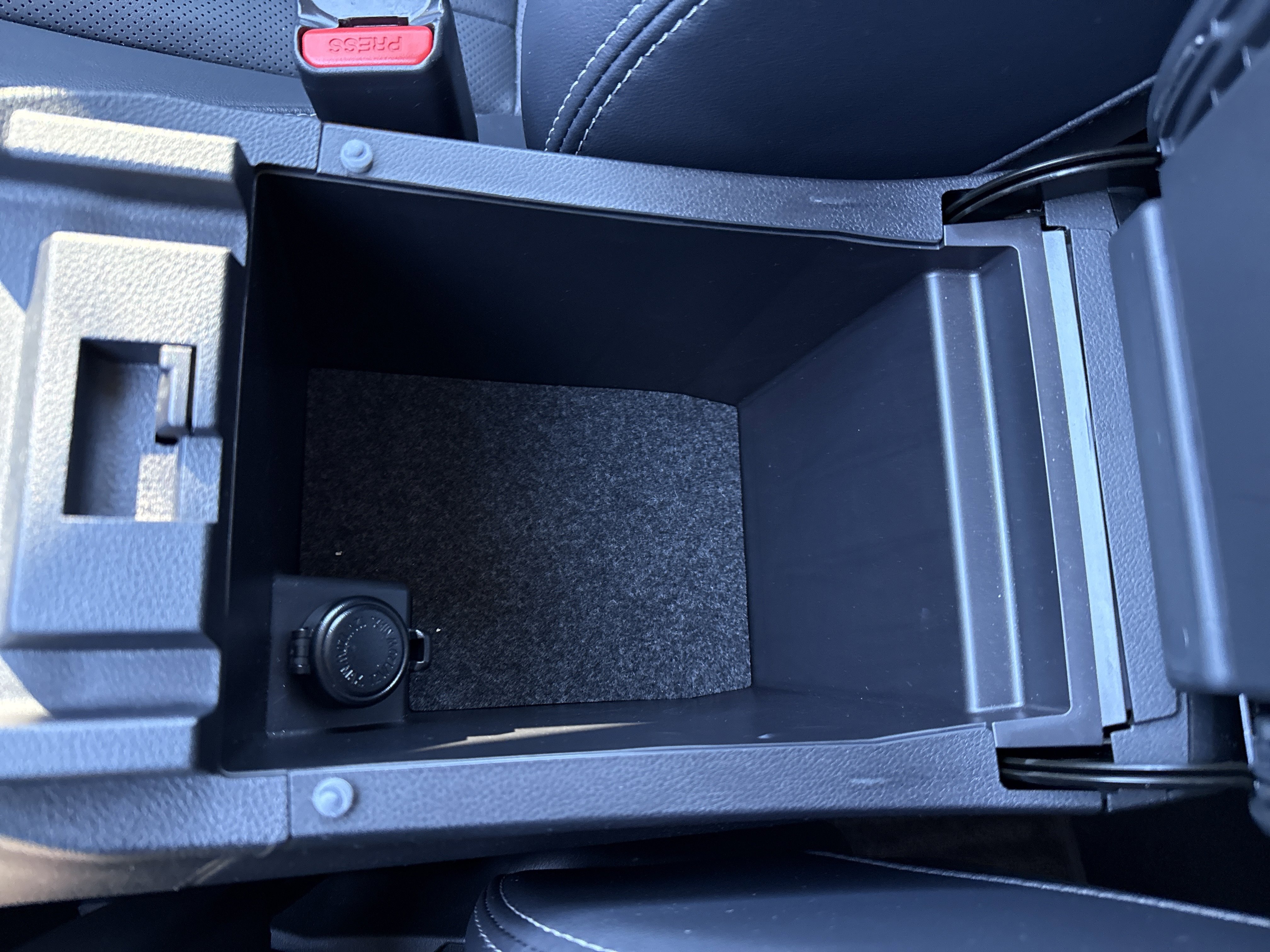 Used 2023 Subaru Outback Limited image 30