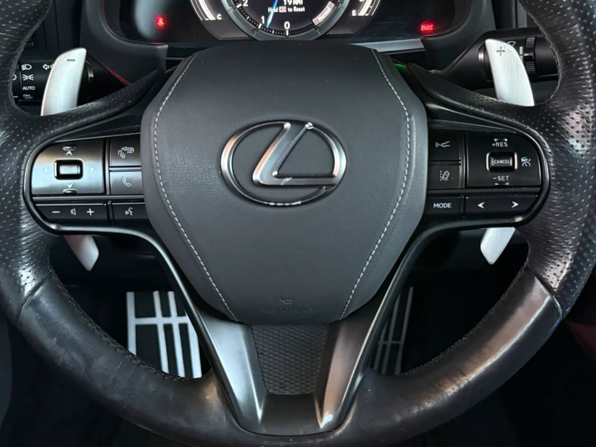 Used 2018 Lexus LC 500 Coupe w/ Touring Package RWD image 51
