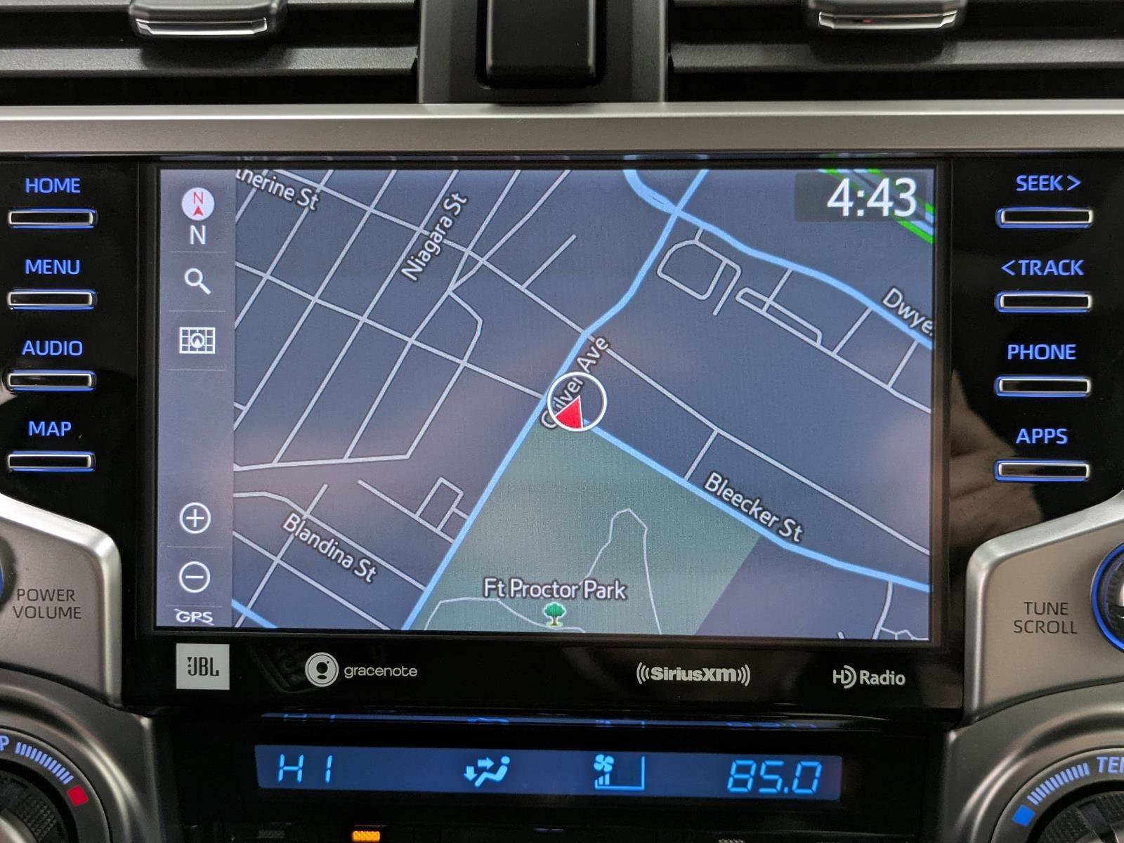 Used 2022 Toyota 4Runner Limited image 13