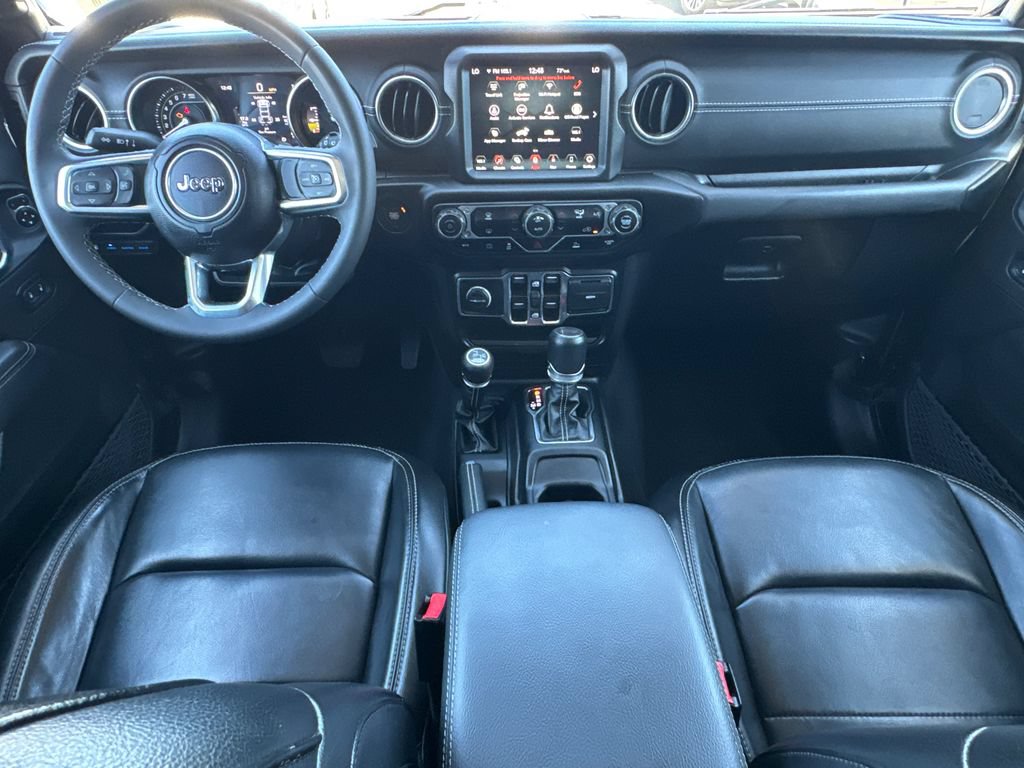 Used 2023 Jeep Wrangler Unlimited Sahara AWD/4WD image 20