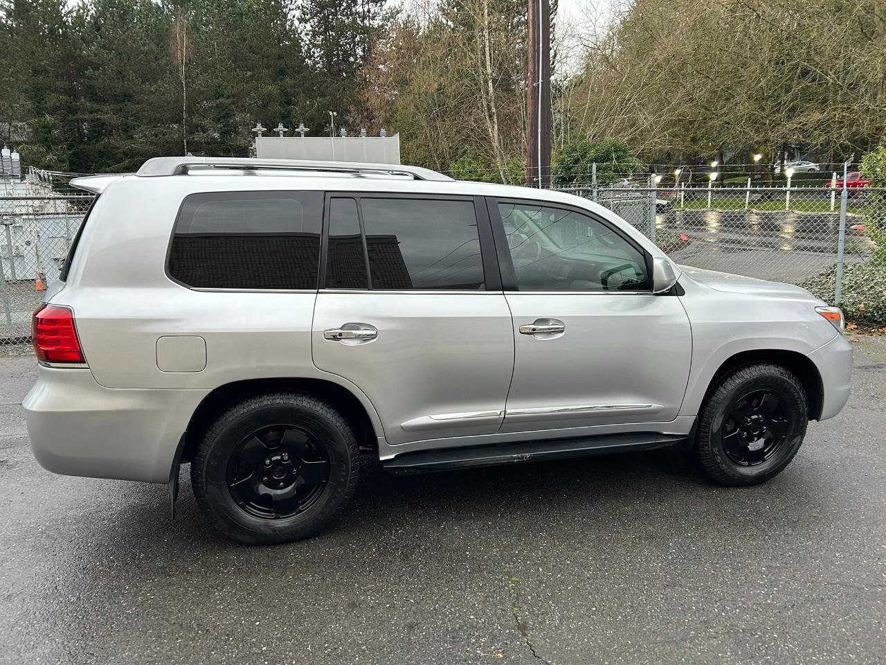 Used 2008 Lexus LX 570 Sport Utility image 4