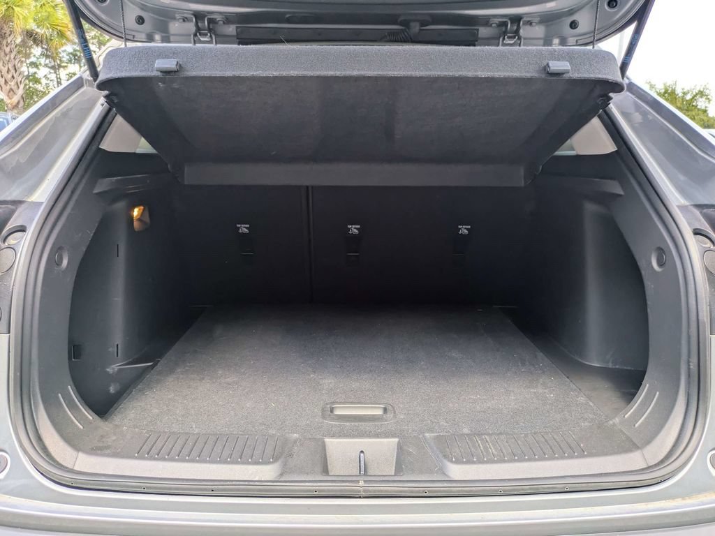 Used 2025 Chevrolet Trax ACTIV w/ Sunroof Package FWD image 13