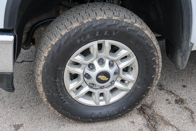 Used 2020 Chevrolet Silverado 2500 LT w/ Convenience Package image 7