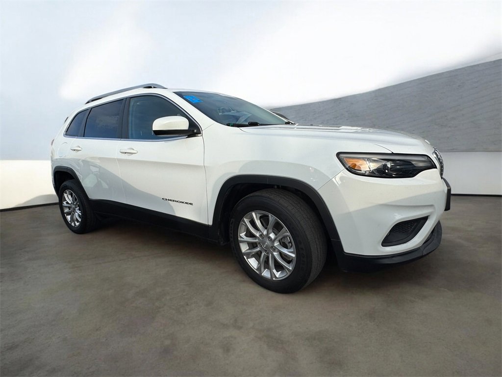 Used 2019 Jeep Cherokee Latitude w/ Popular Appearance Group image 14