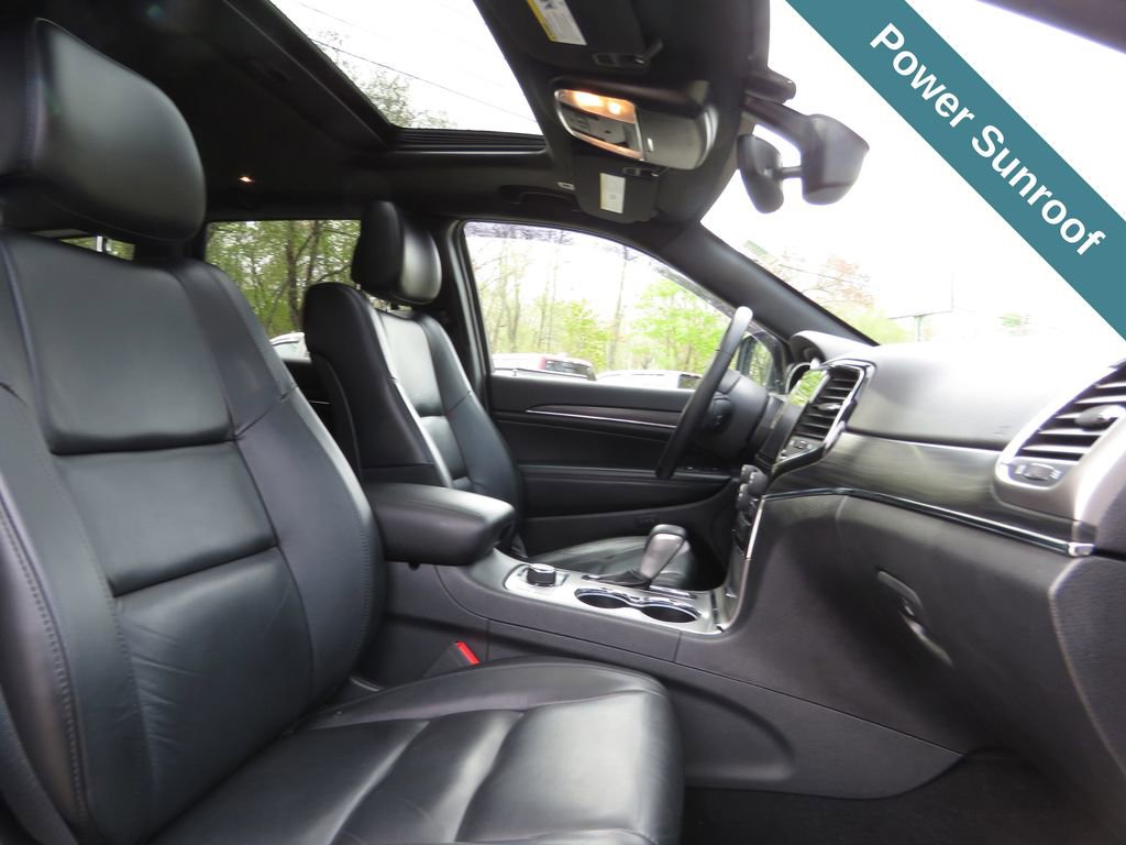 Used 2019 Jeep Grand Cherokee Limited AWD/4WD image 13