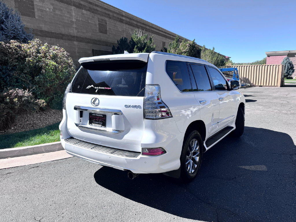 Used 2018 Lexus GX 460 Luxury AWD/4WD image 7
