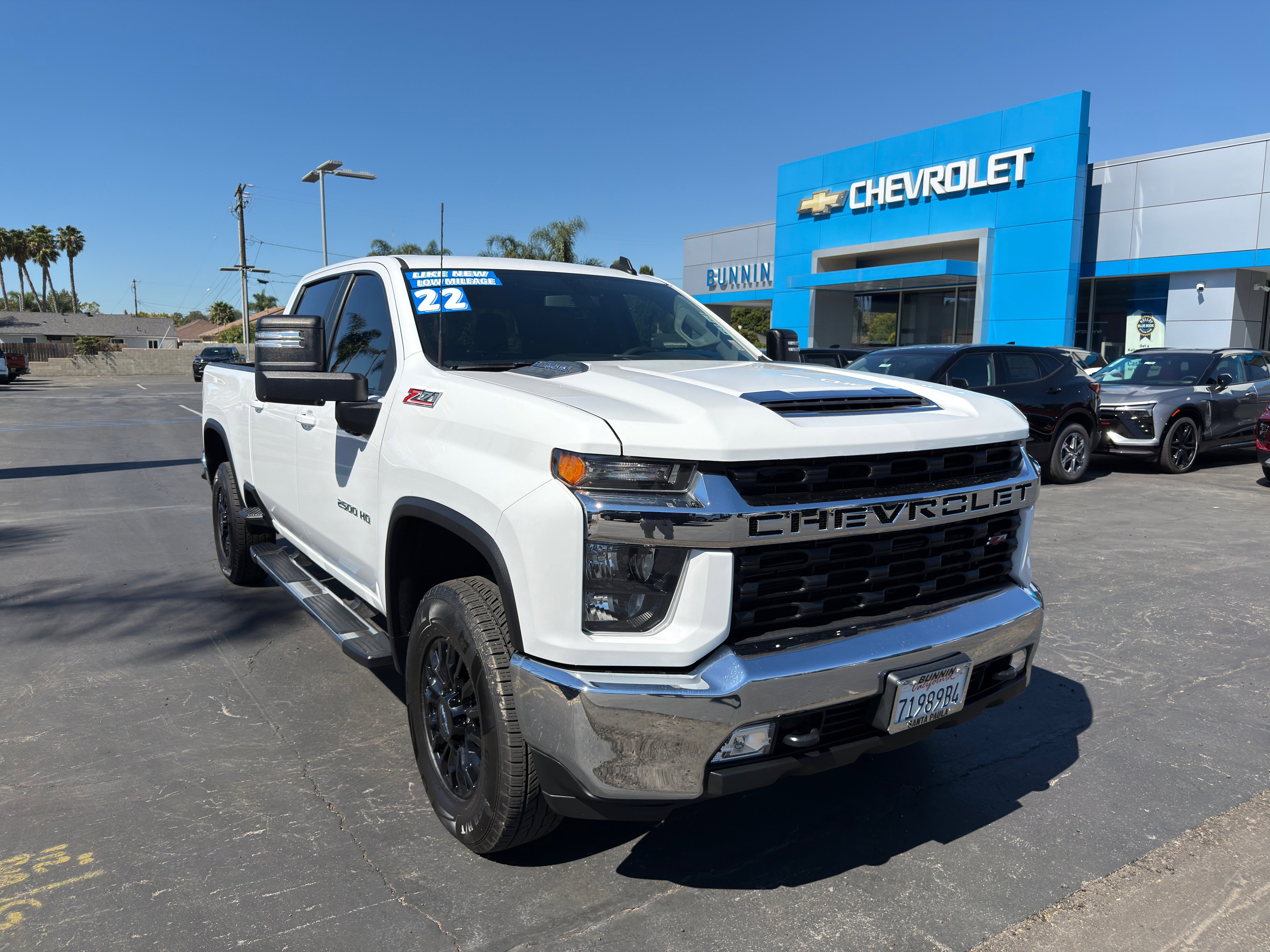 Used 2022 Chevrolet Silverado 2500 LT w/ Convenience Package image 2