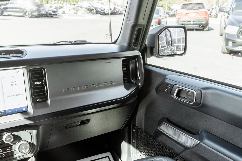 Used 2022 Ford Bronco Outer Banks image 13