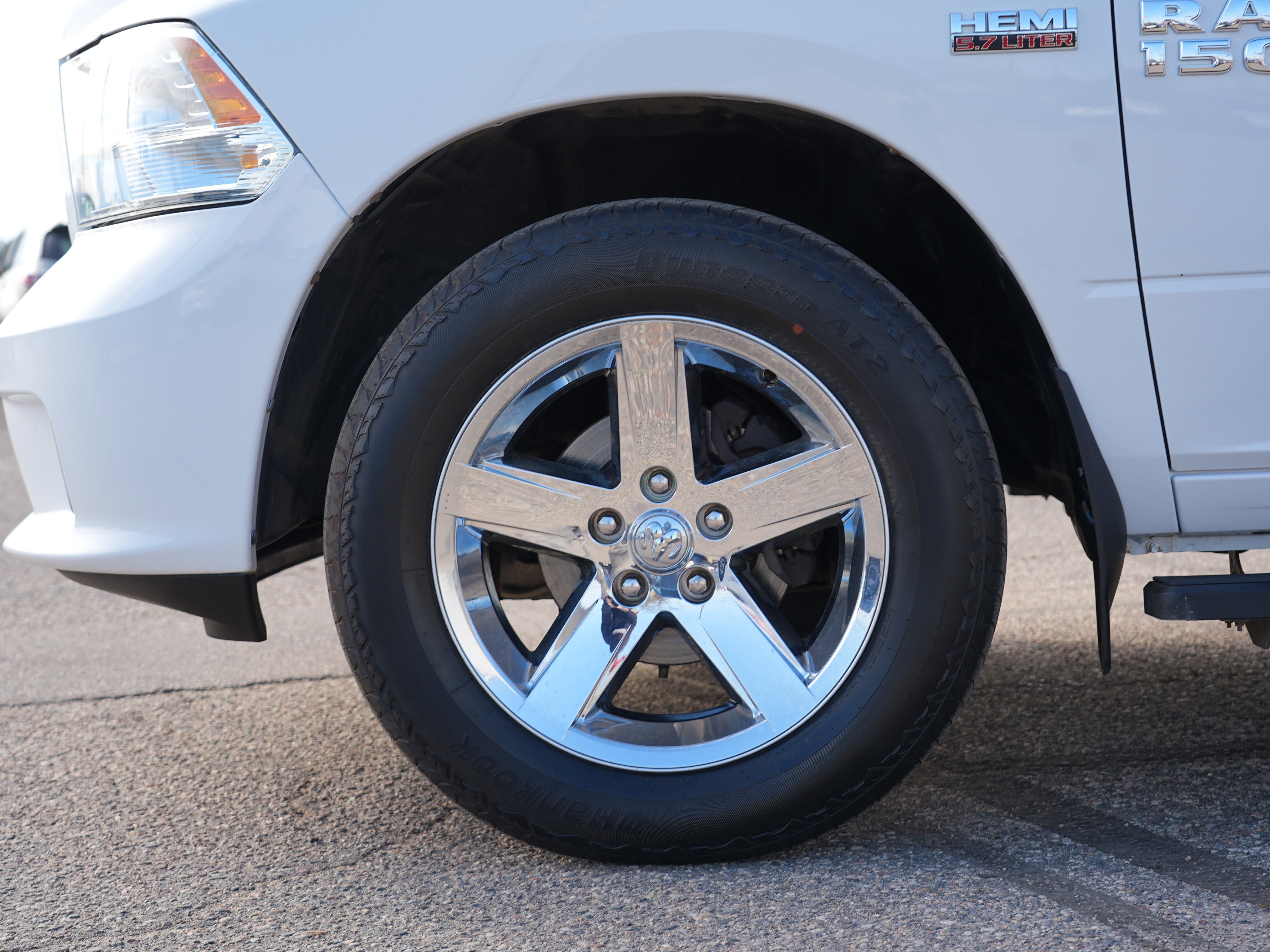 Used 2017 RAM 1500 Express image 13