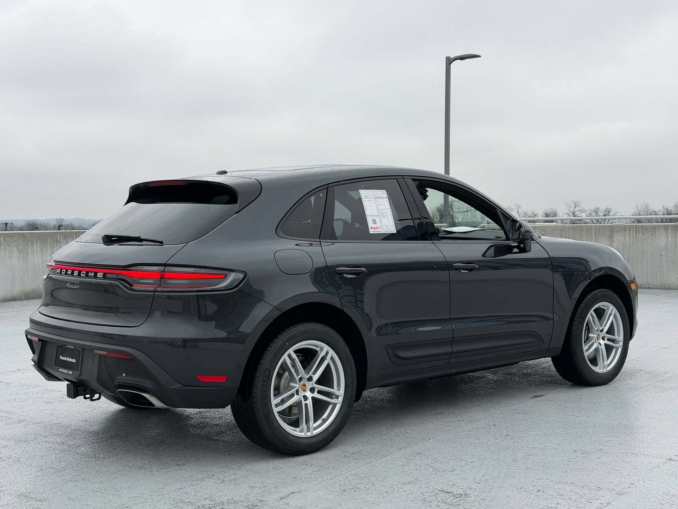 Certified 2026 Porsche Macan AWD/4WD image 7