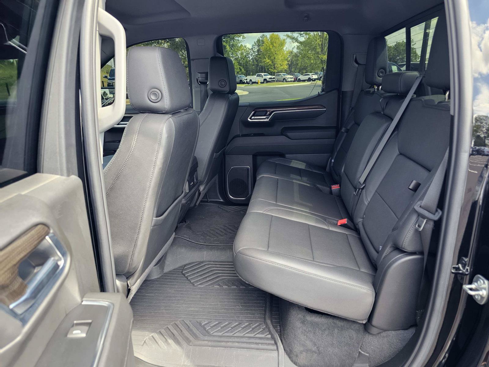 Used 2025 Chevrolet Silverado 1500 RST w/ RST All Star Premium Package AWD/4WD image 33