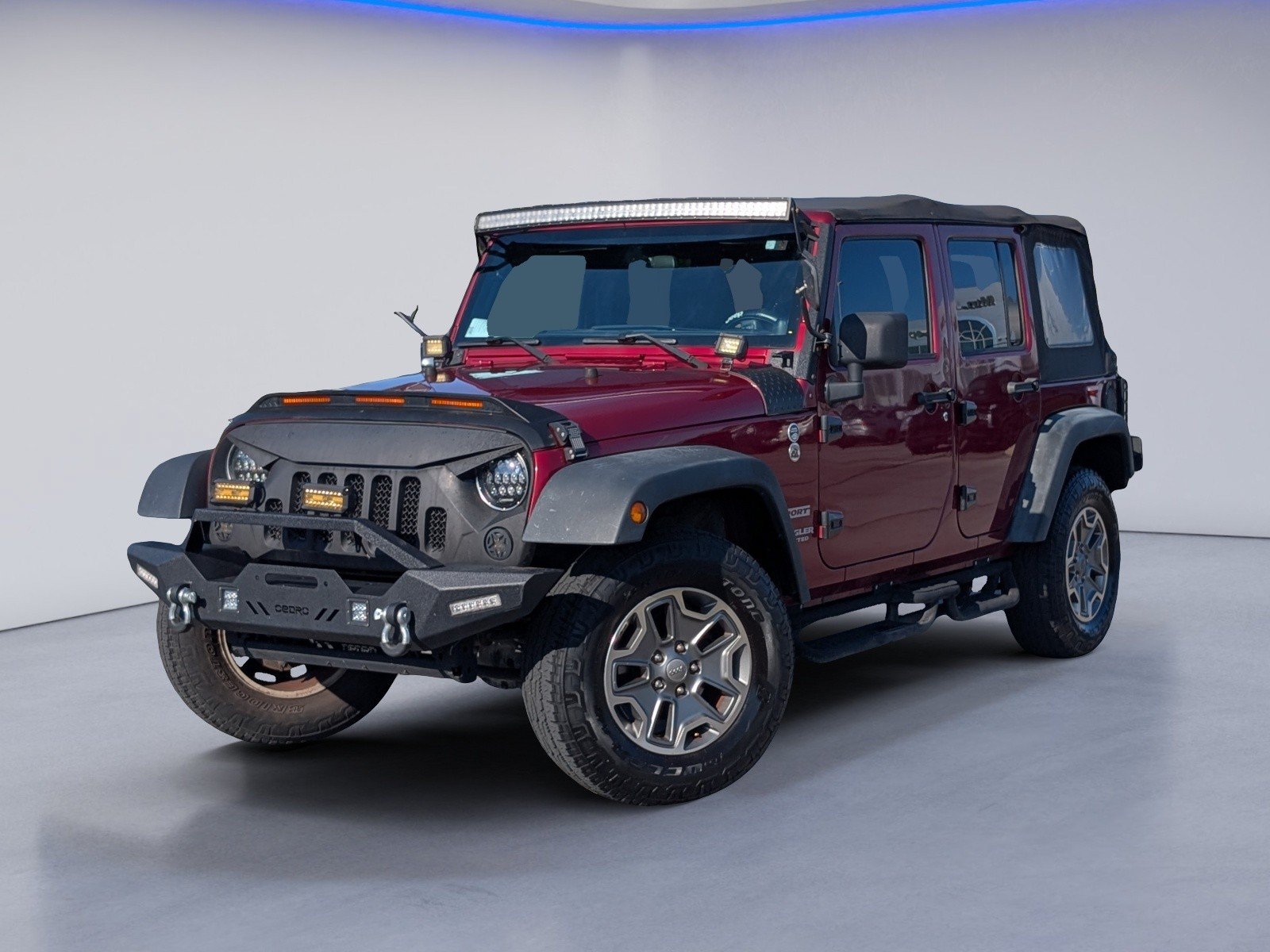 Used 2012 Jeep Wrangler Unlimited Sport AWD/4WD image 2