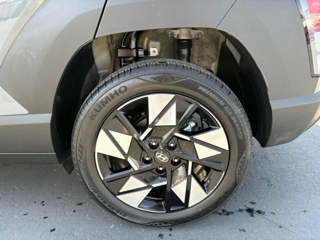 Used 2025 Hyundai Kona SEL AWD/4WD image 10