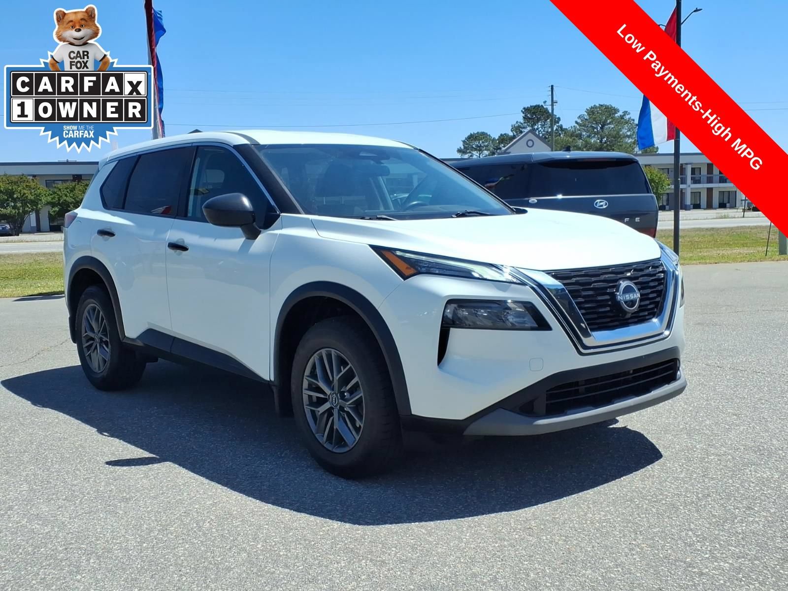 Used 2023 Nissan Rogue S FWD image 7