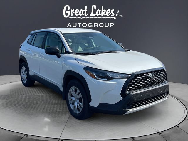 Used 2025 Toyota Corolla Cross L AWD/4WD image 7