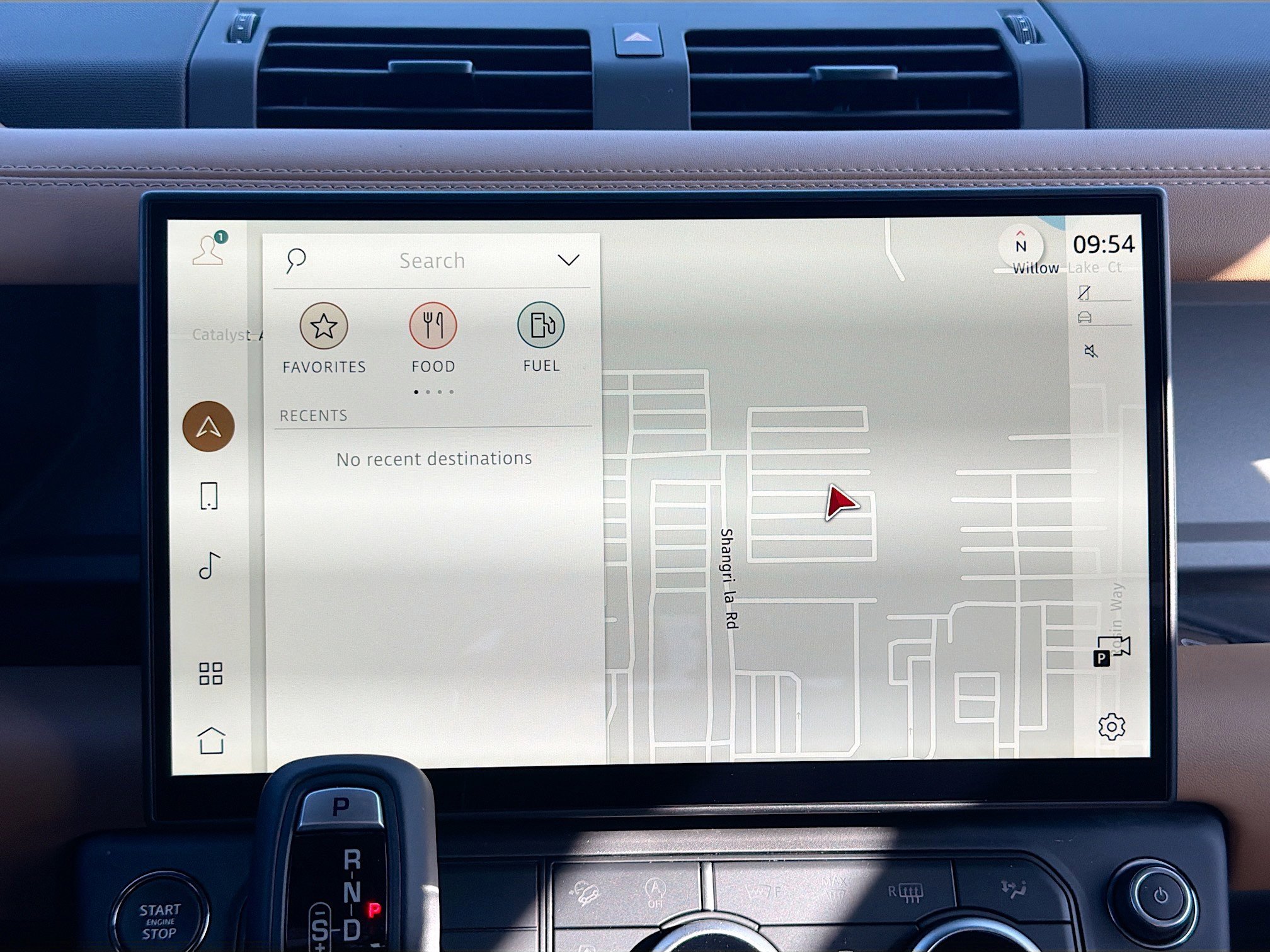 New 2026 Land Rover Defender 90 V8 image 33