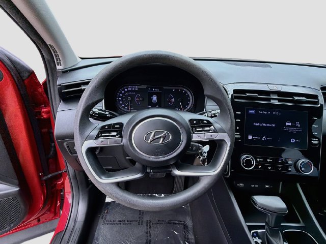 Used 2023 Hyundai Tucson SE AWD/4WD image 11