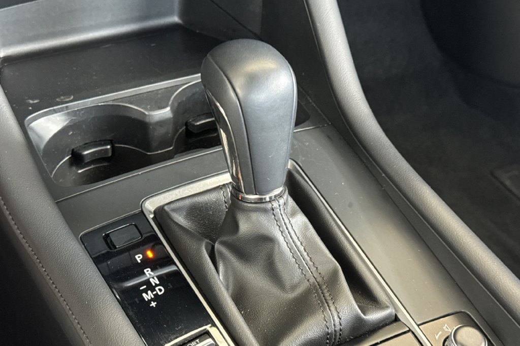 Certified 2026 MAZDA MAZDA3 s Sport FWD image 25