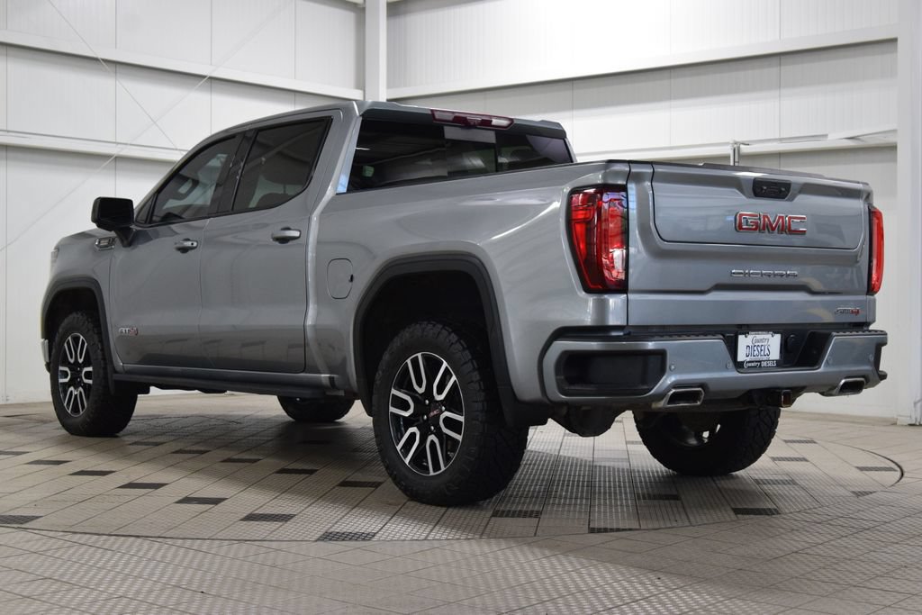 Used 2023 GMC Sierra 1500 AT4 w/ Technology Package AWD/4WD image 5
