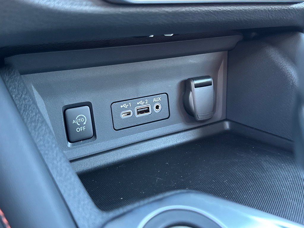 New 2025 Nissan Sentra SR w/ SR Premium Package image 19