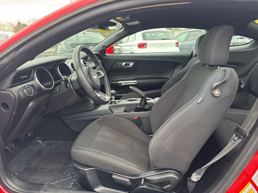 Used 2021 Ford Mustang Coupe image 15