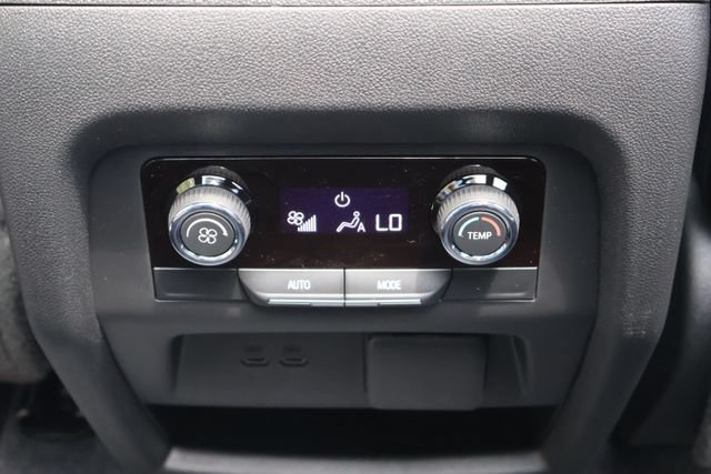 New 2026 Chevrolet Traverse Z71 w/ Enhanced Driving Package AWD/4WD image 21