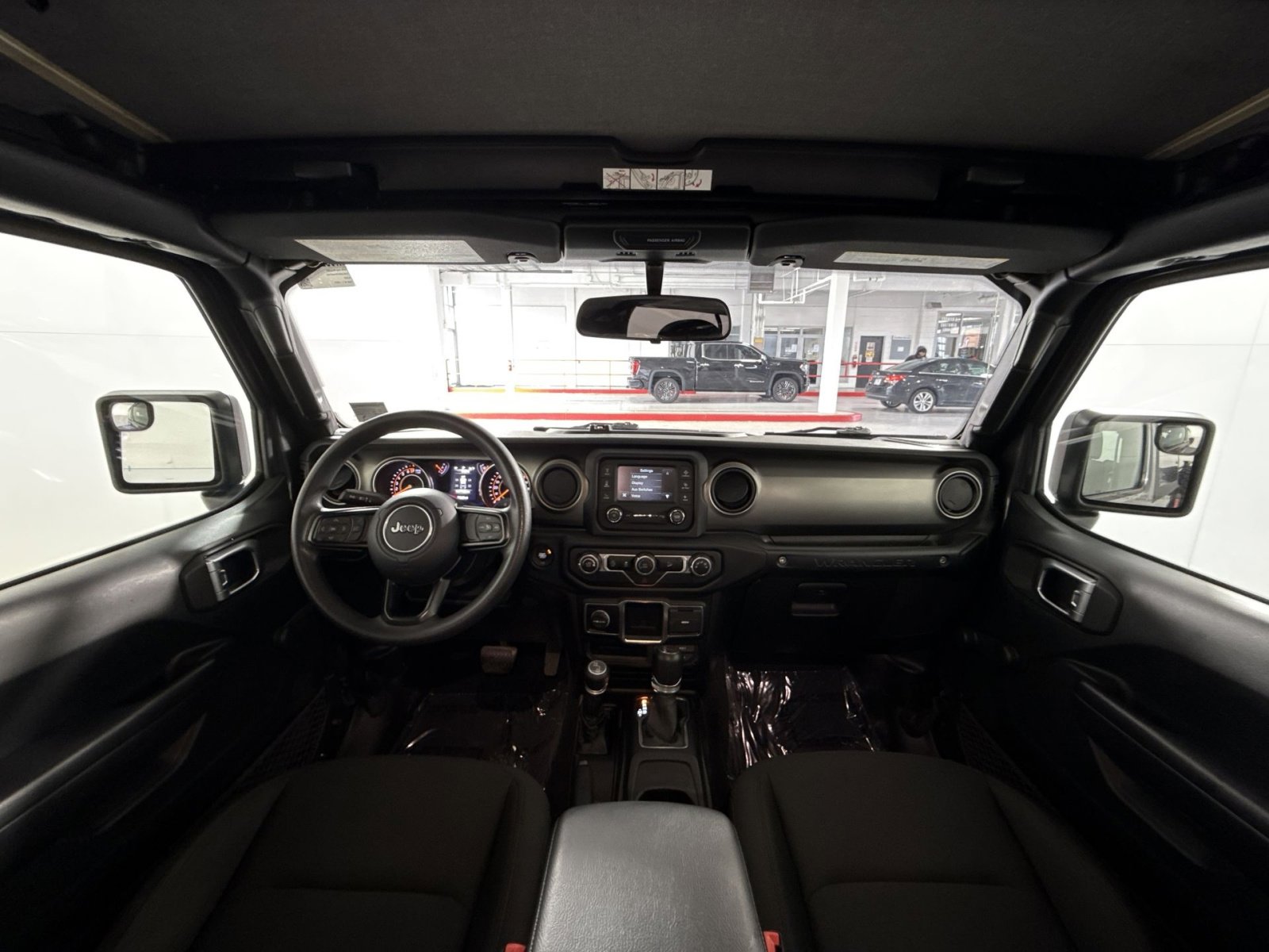 Used 2019 Jeep Wrangler Sport image 23