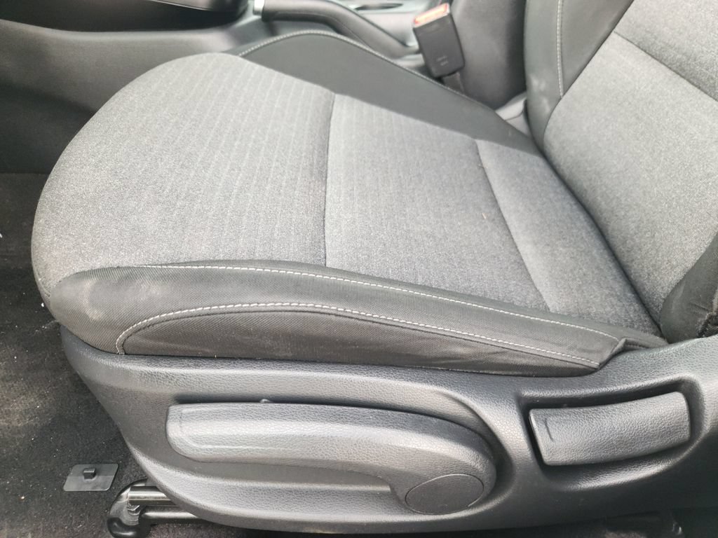 Used 2020 Kia Soul GT-Line FWD image 17