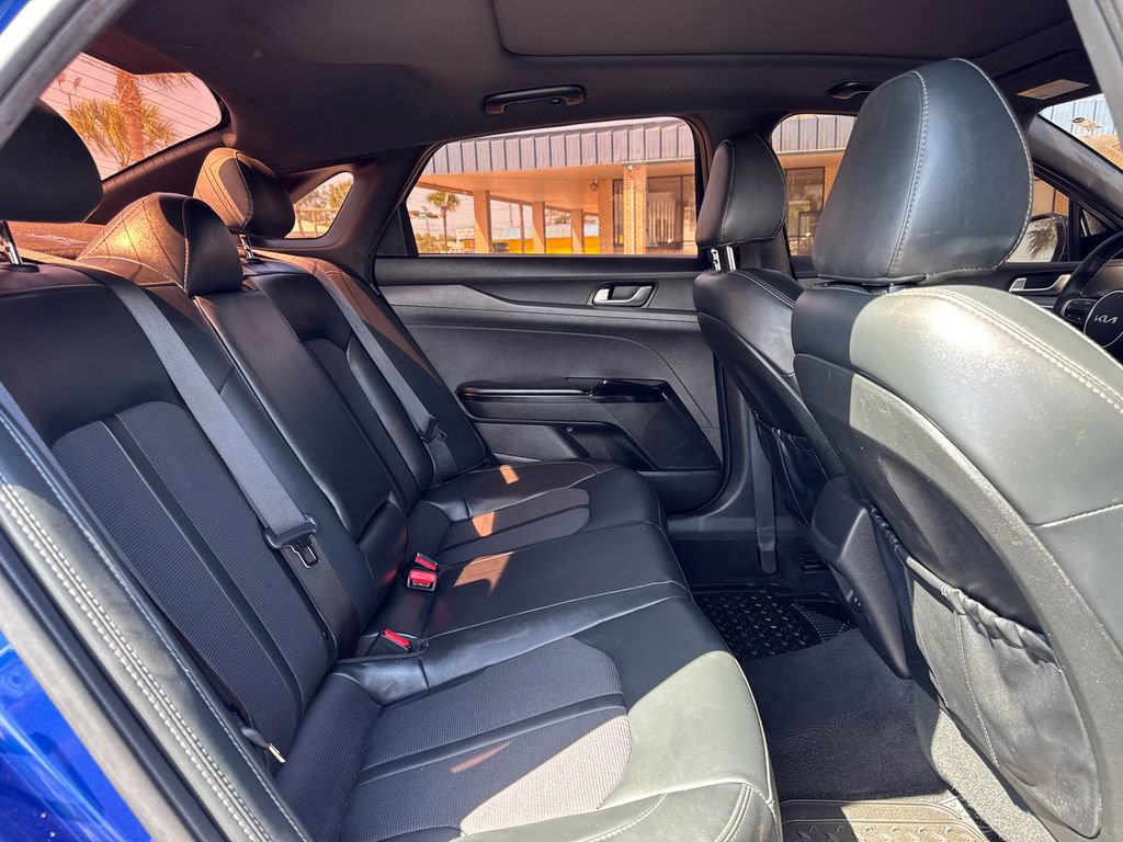 Used 2023 Kia K5 GT-Line image 16