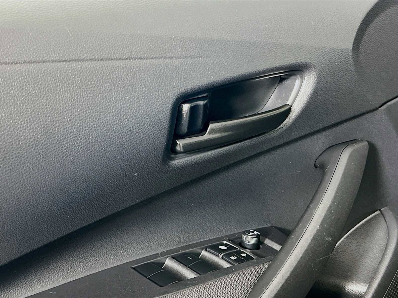 Used 2023 Toyota Corolla LE image 17