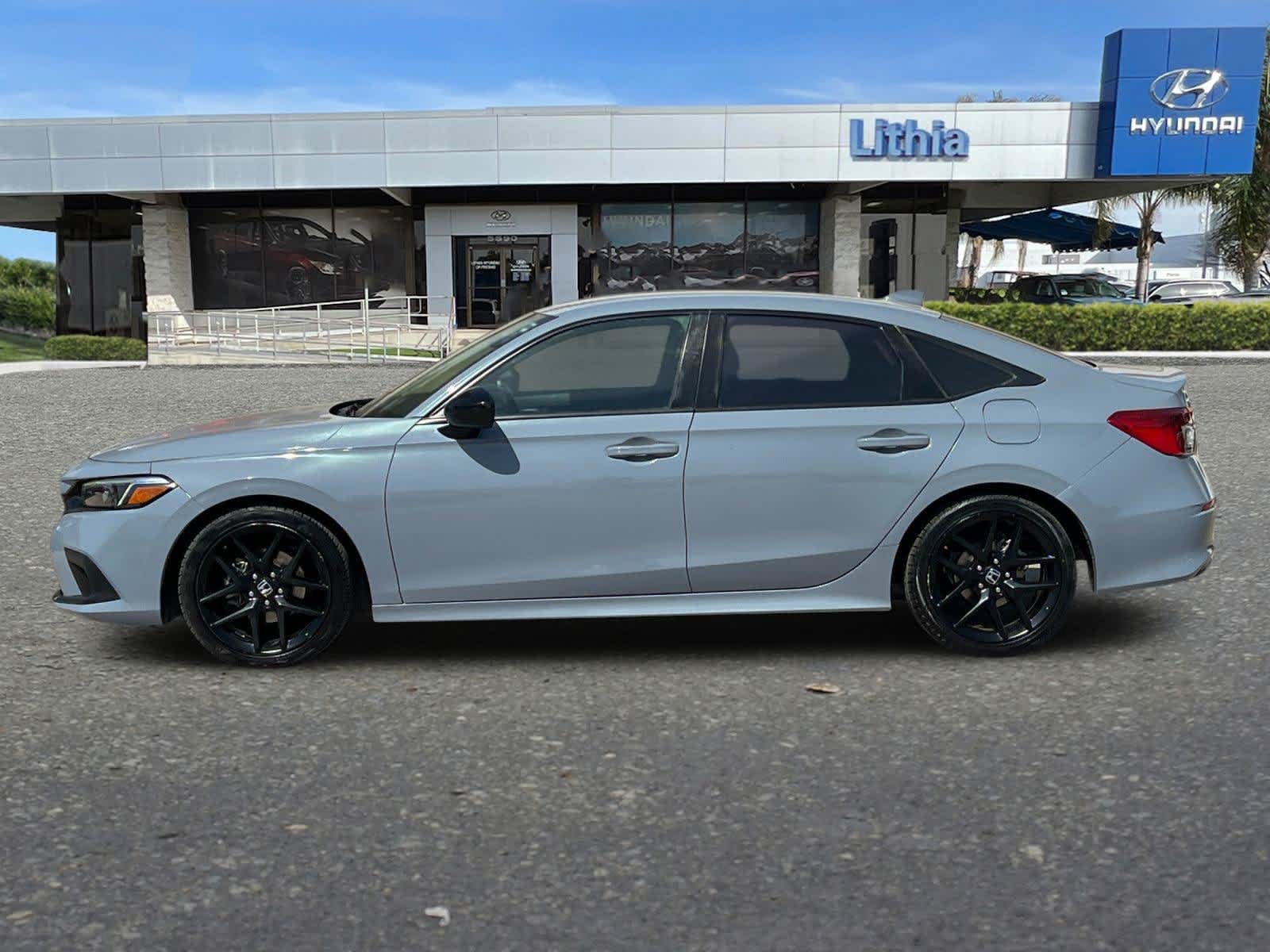Used 2022 Honda Civic Sport image 6