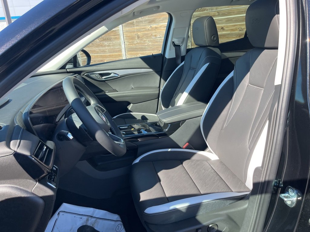 New 2024 Buick Envision Sport Touring image 21