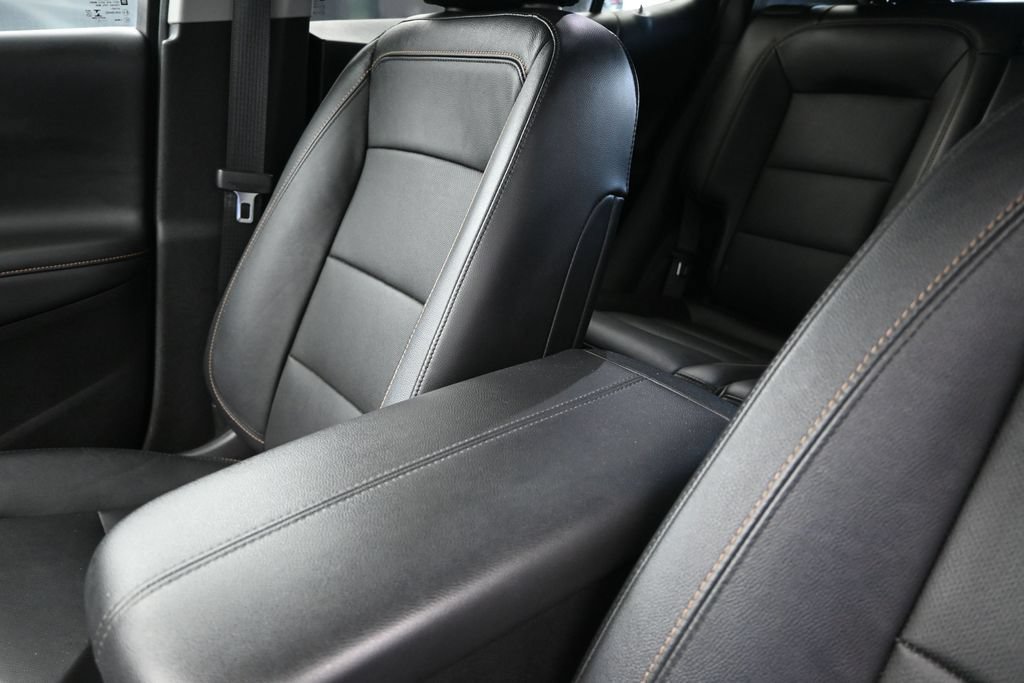 Used 2021 Chevrolet Equinox Premier w/ Redline Edition FWD image 14