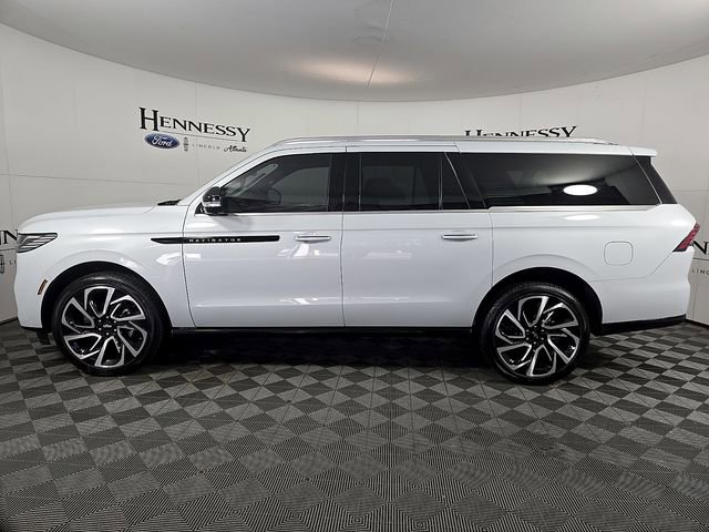 New 2026 Lincoln Navigator L Black Label image 8