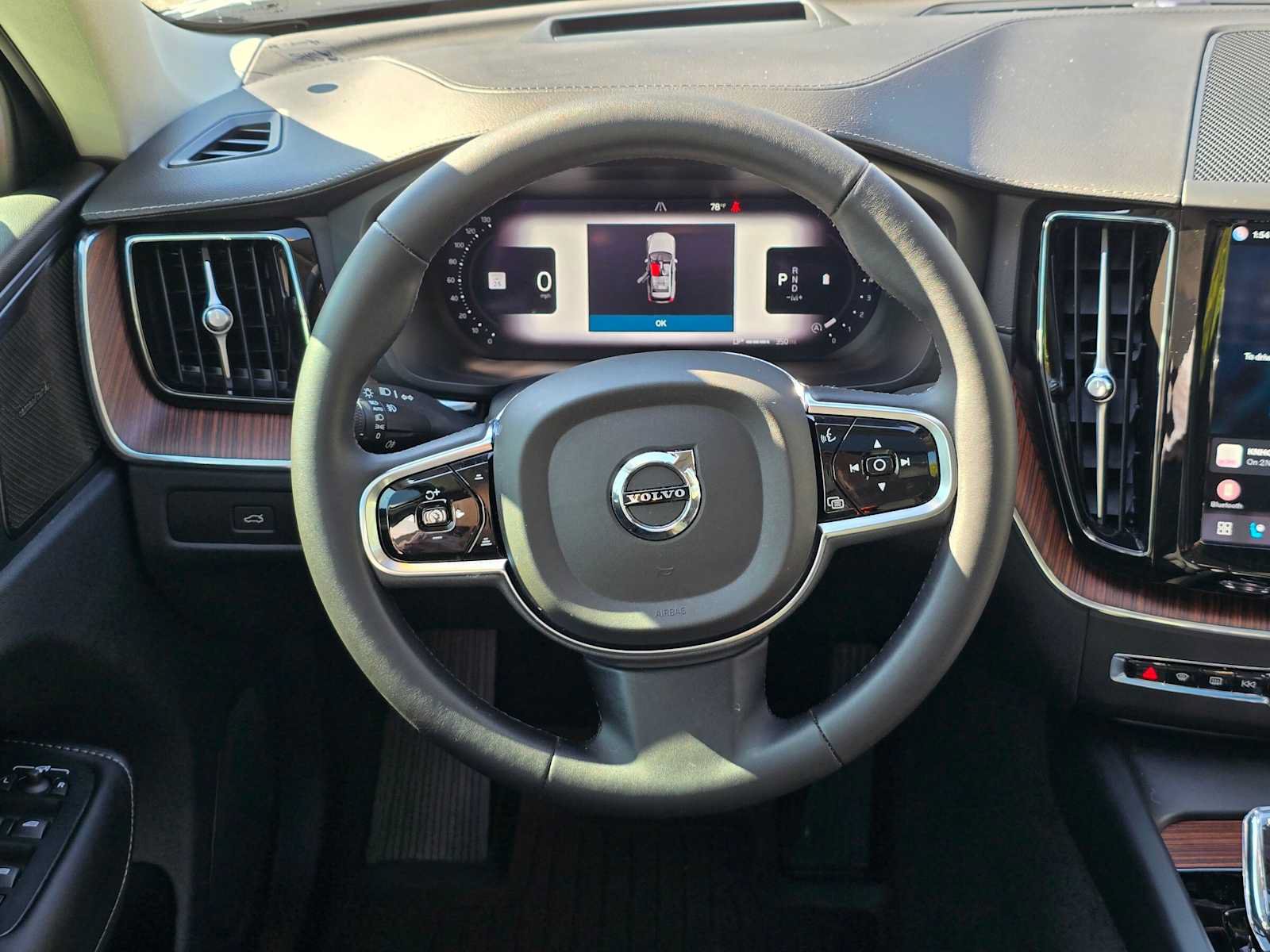 Used 2024 Volvo XC60 B5 Ultimate w/ Protection Package Premier AWD/4WD image 19