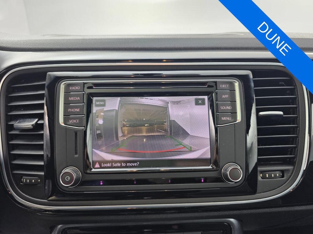 Used 2018 Volkswagen Beetle 2.0T Dune FWD image 21