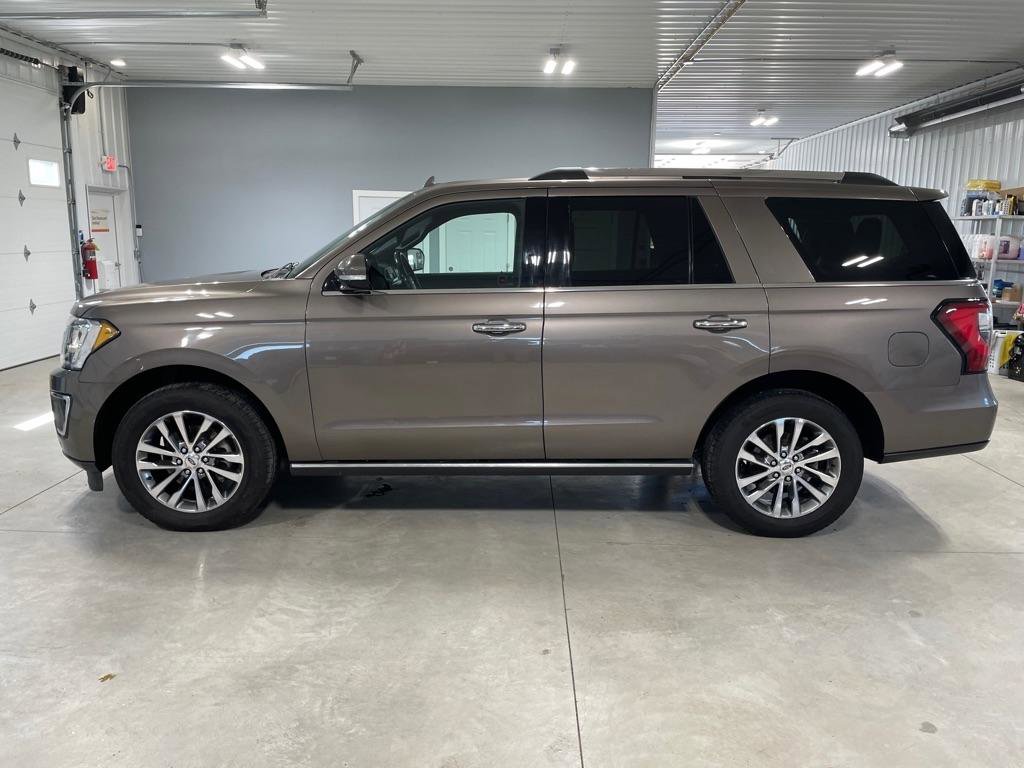 Used 2018 Ford Expedition Limited AWD/4WD image 4
